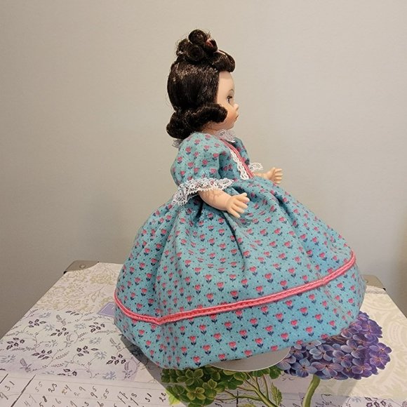 Vintage Madame Alexander Doll 8" Beth - Little Women - Picture 3 of 10